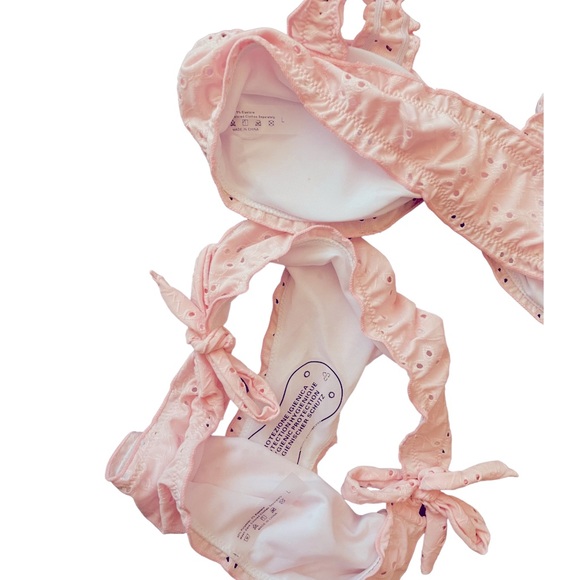 Pink Lacey Textured Fabric Frilled 2 Pc Bikini, Bowknot High Stretch Swimsuits - Picture 7 of 8